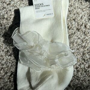 Forever 21 Cream Ruffle Crew Socks